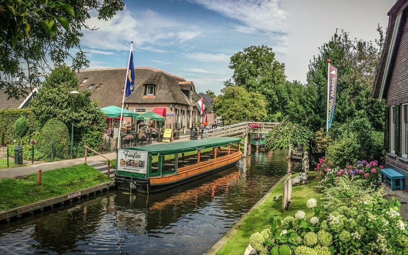 Làng Giethoorn Hà Lan