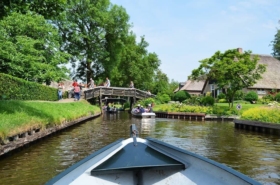 Làng Giethoorn Hà Lan