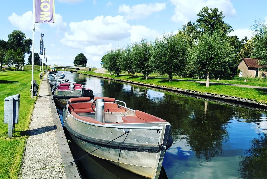 Làng Giethoorn Hà Lan