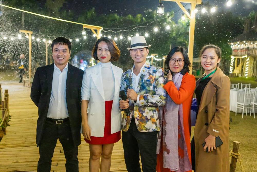 Đón Giáng sinh 2019 với nghệ sỹ Xuân Bắc tại Công viên Hồ Thiên Nga Ecopark